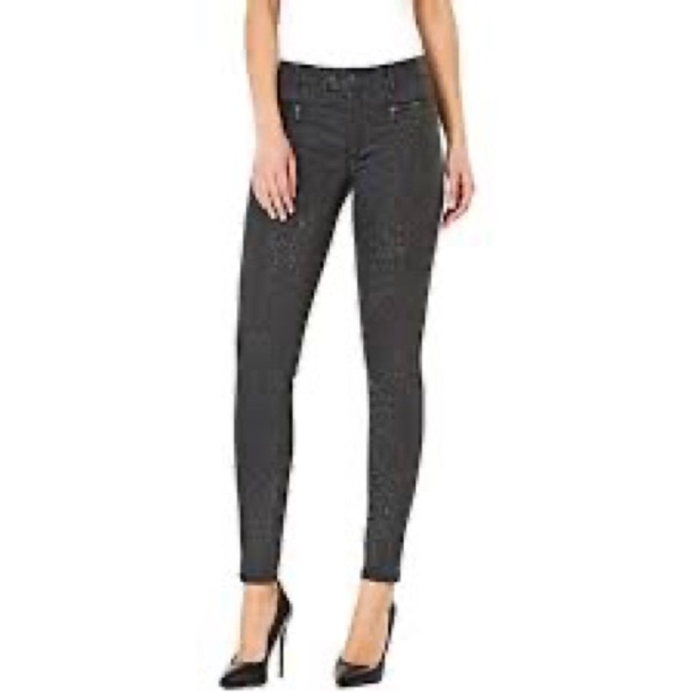 134- Numero NWT Gray Leopard Wash Skinny Jeans, Size 26